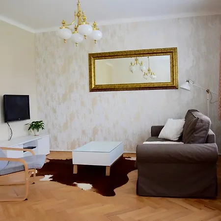 Classical House In 6 Holiday home *